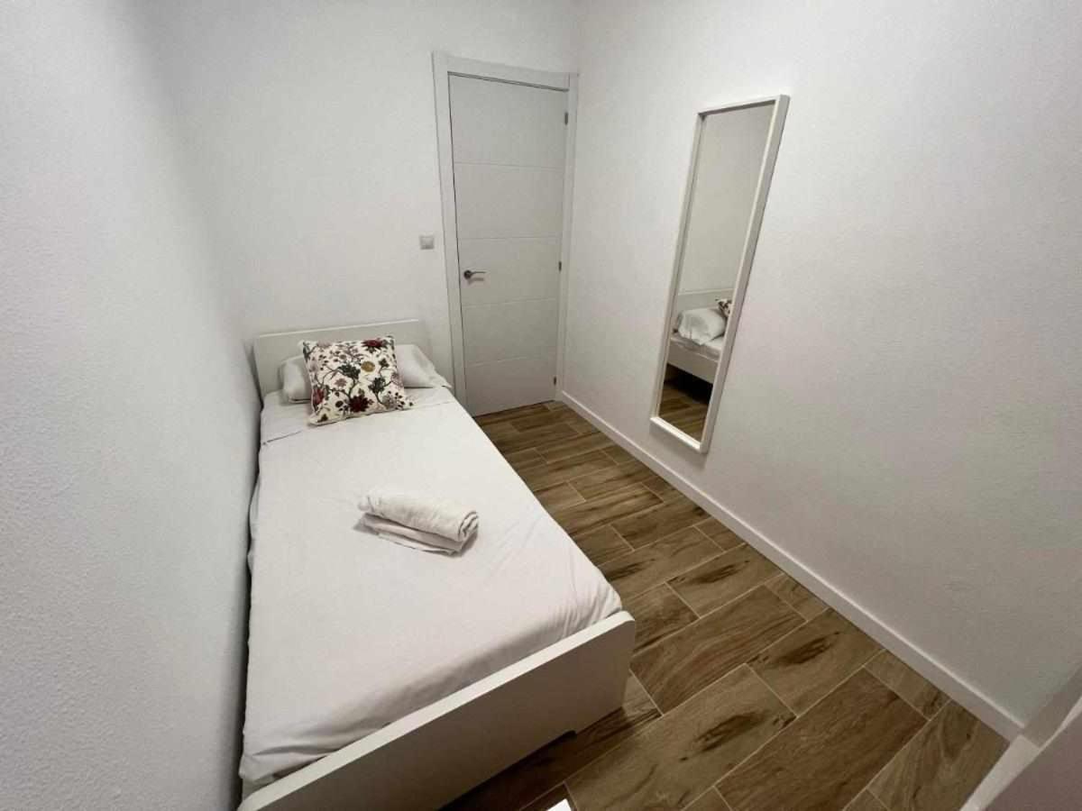 Apartamenticos Libertad I Zaragoza Kültér fotó